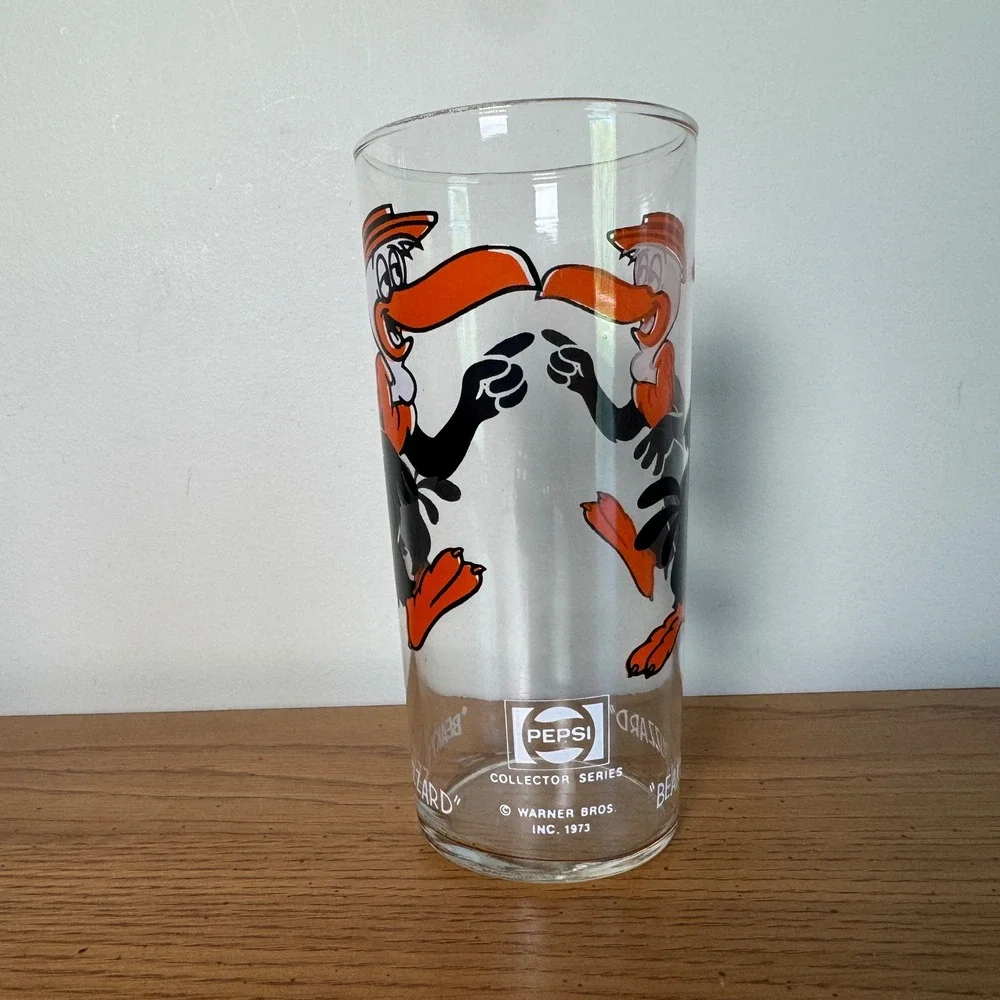 Vintage 1973 Pepsi Collector Series Beaky Buzzard Looney Tunes Glass Warner Bros